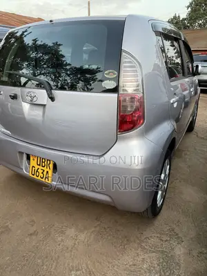 Toyota Passo 2008 Silver