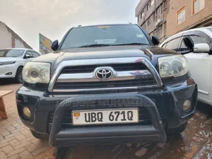 Toyota Hilux Surf 2009 Black