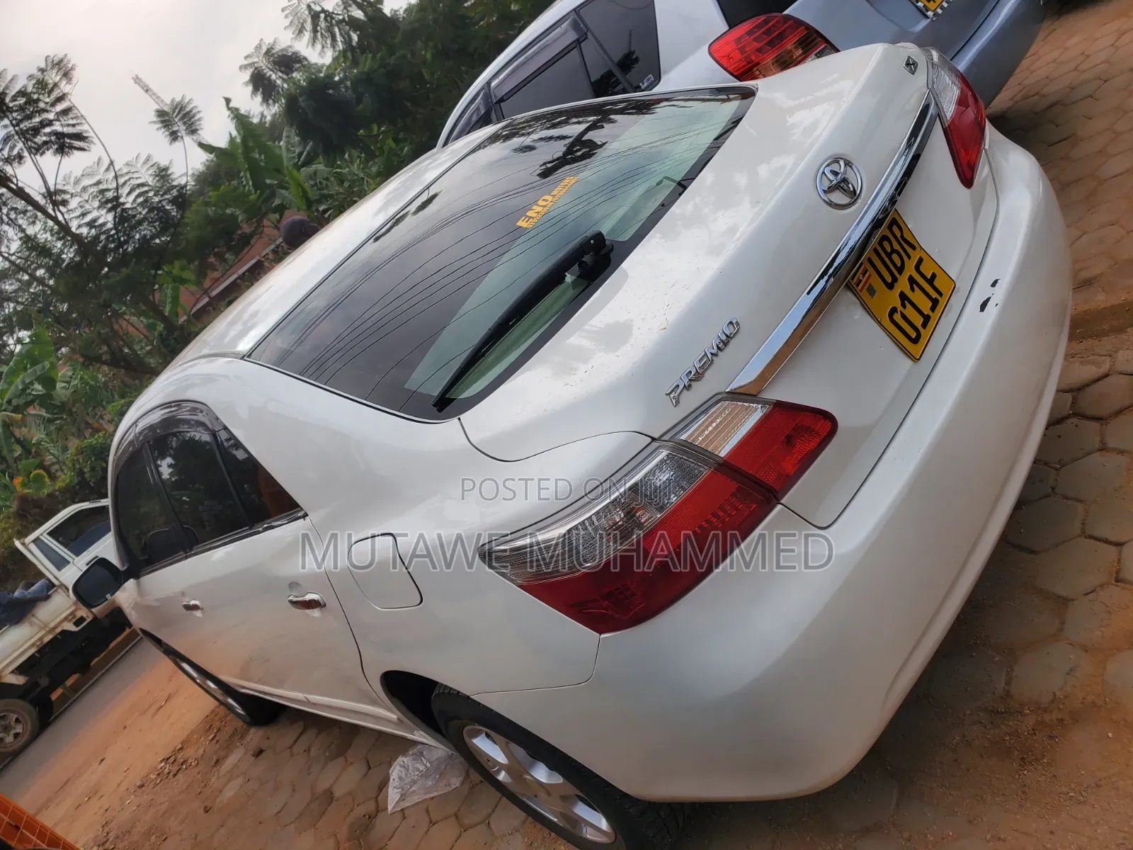Toyota Premio 2011 White