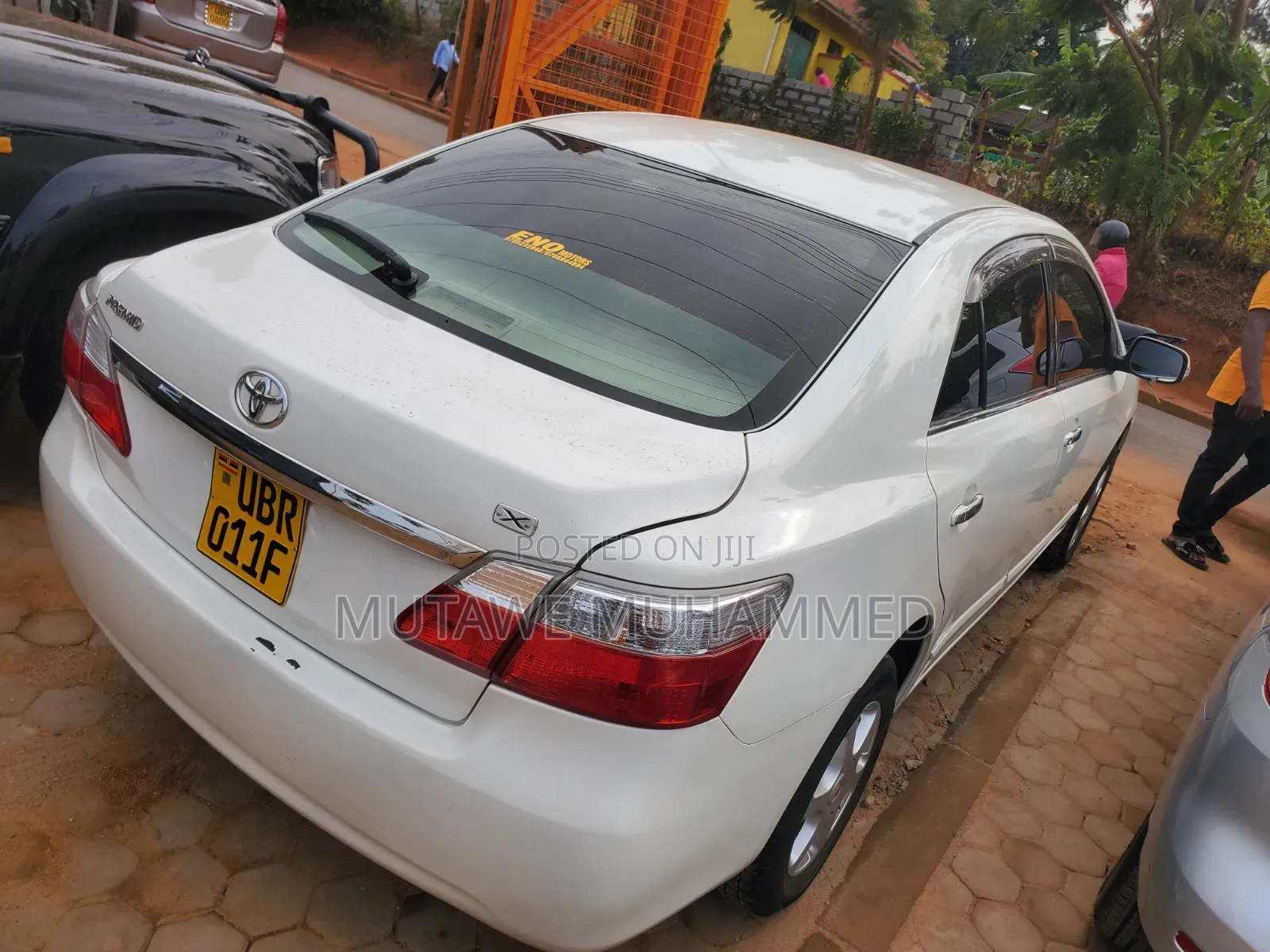 Toyota Premio 2011 White