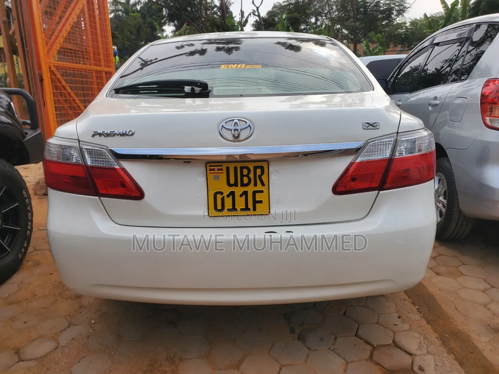 Toyota Premio 2011 White