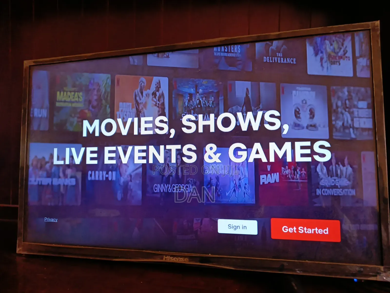 Hisense 32 Inch Smart TV
