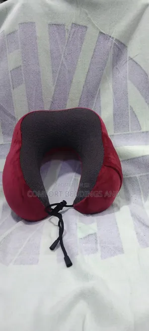 Travel Neck Pillow Maroon