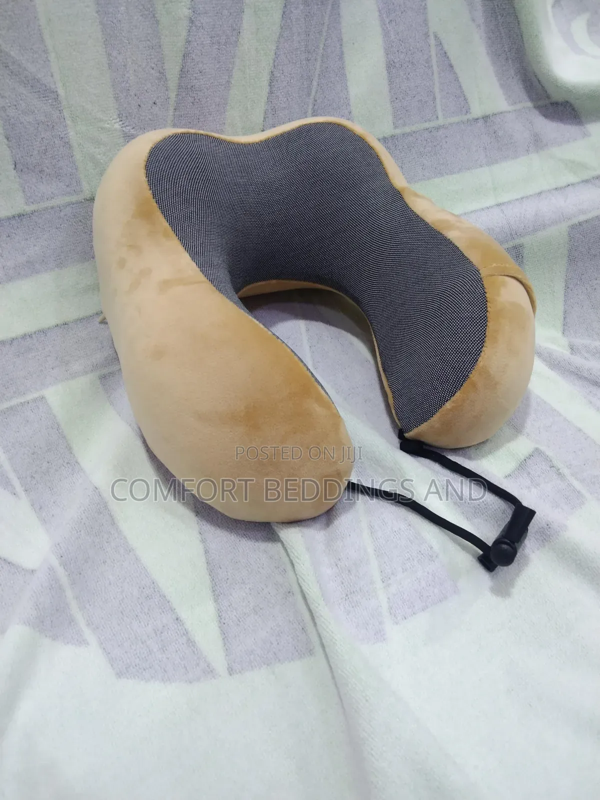 Travel Neck Pillow Khaki