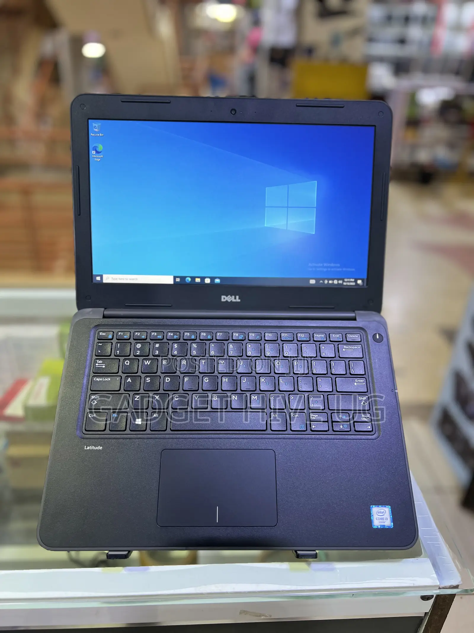 Laptop Dell Latitude 3380 8GB Intel Core i3 HDD 500GB