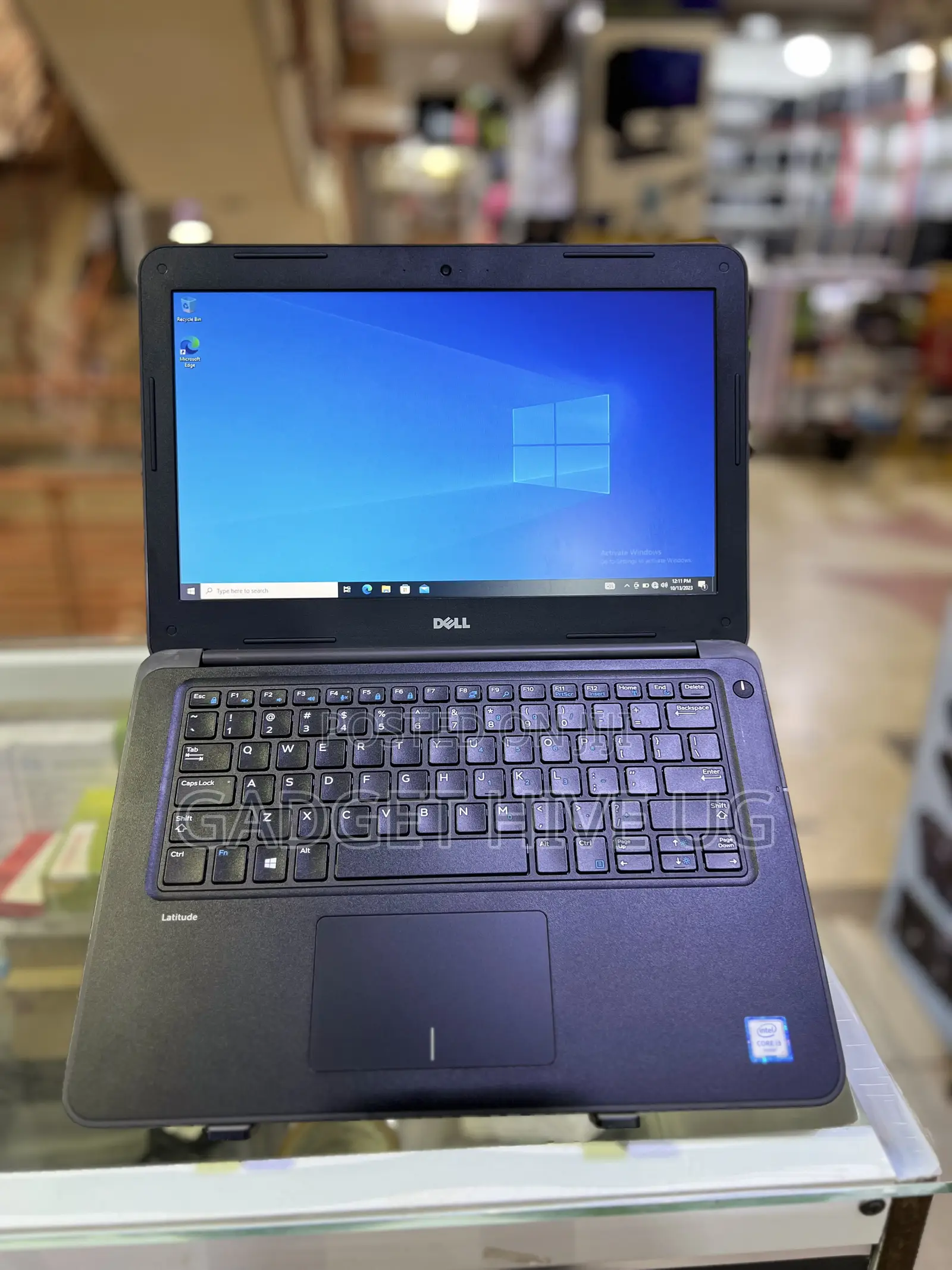 Laptop Dell Latitude 3380 8GB Intel Core i3 HDD 500GB