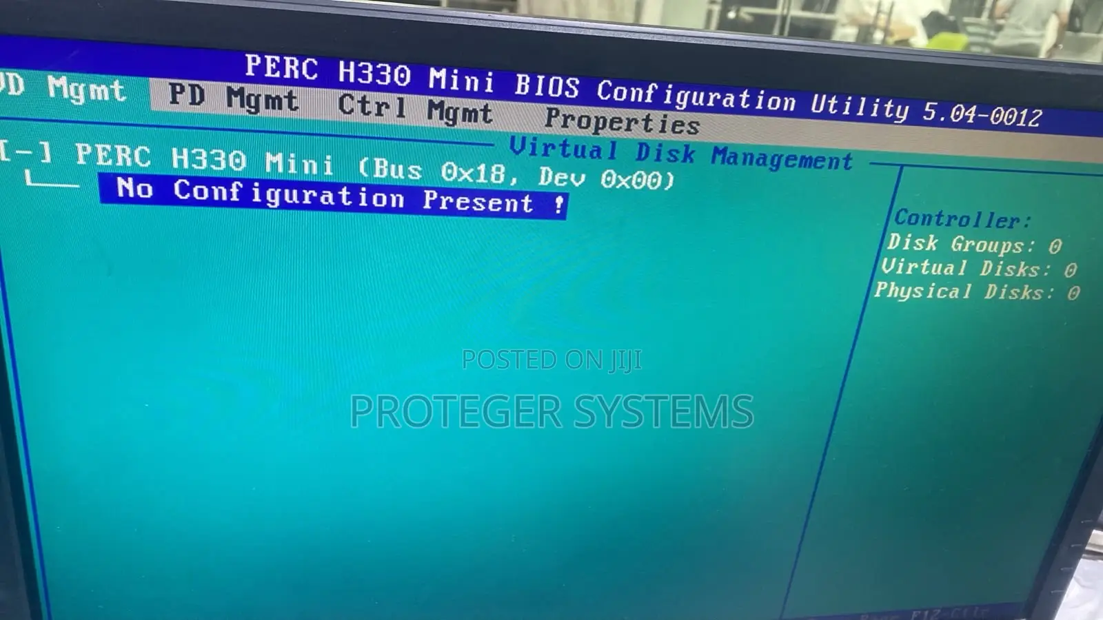 Server Dell PowerEdge R740xd 32GB Intel Xeon HDD+SSD 6T