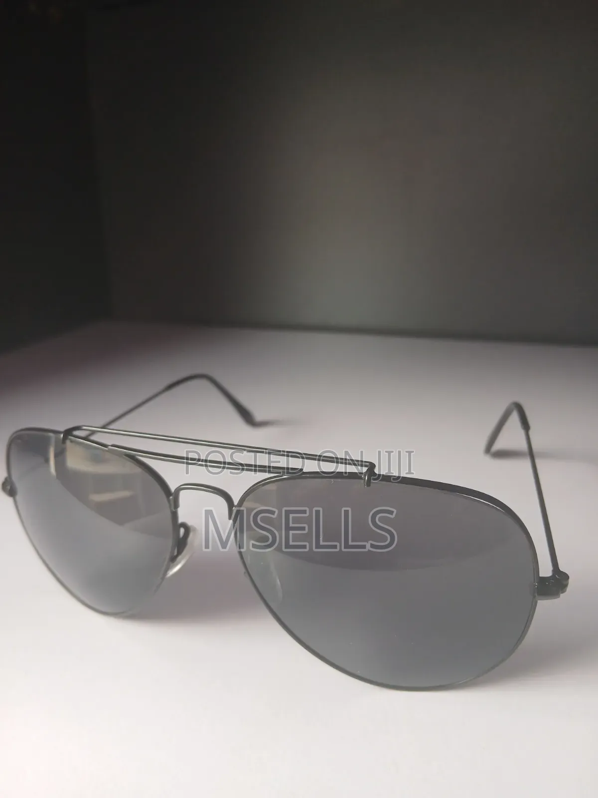 Classic Black Aviator Sunglasses