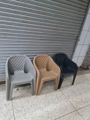 Facetform Plastic Chairs Plastic Chairs