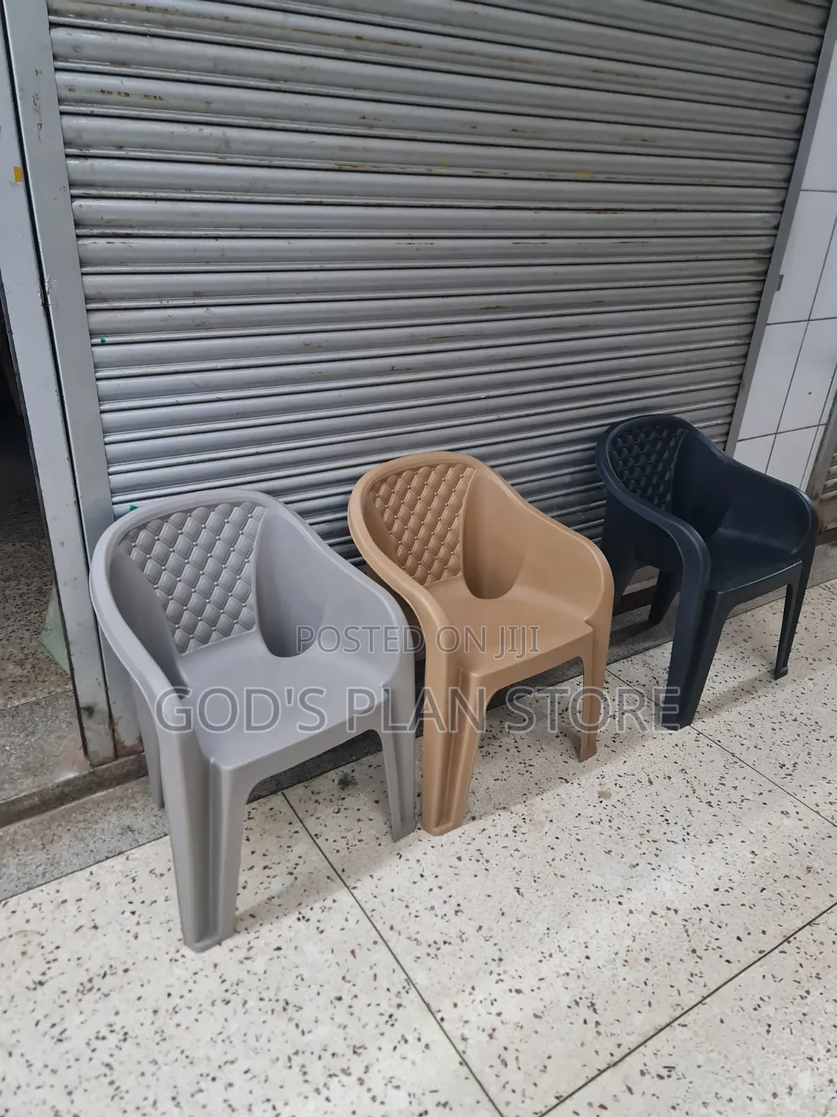 Facetform Plastic Chairs Plastic Chairs