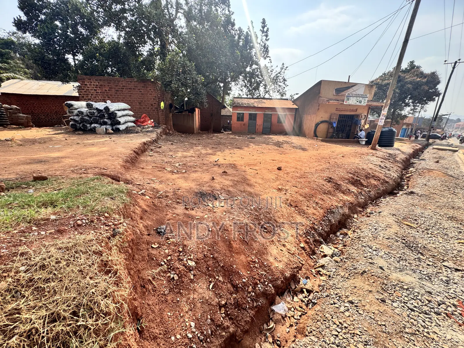 Nankuwadde Main Road Plot for Sale