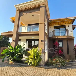 4bdrm House in Standalone Kisaasi, Central Division for rent