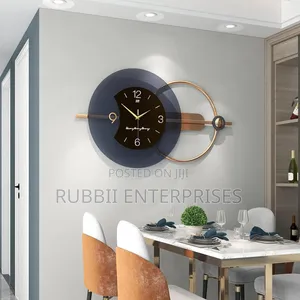 Modern CAMLEO Wall Clock