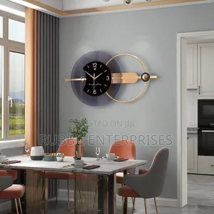 Modern CAMLEO Wall Clock
