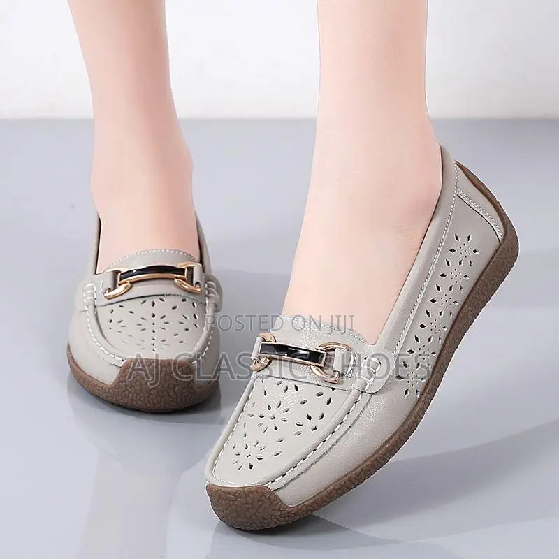 Pumps Shoes in Gray