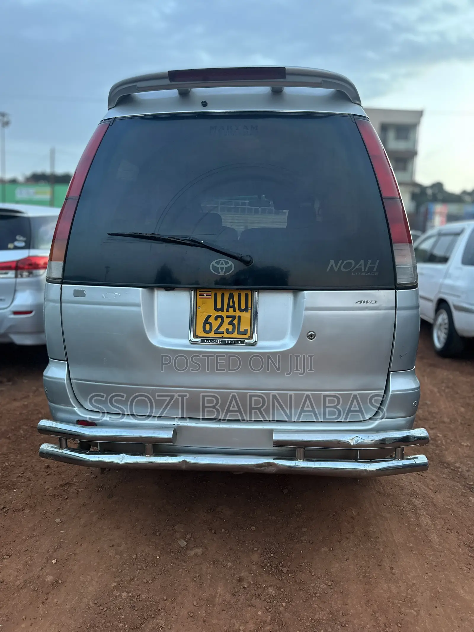 Toyota TownAce Noah 1999 Silver