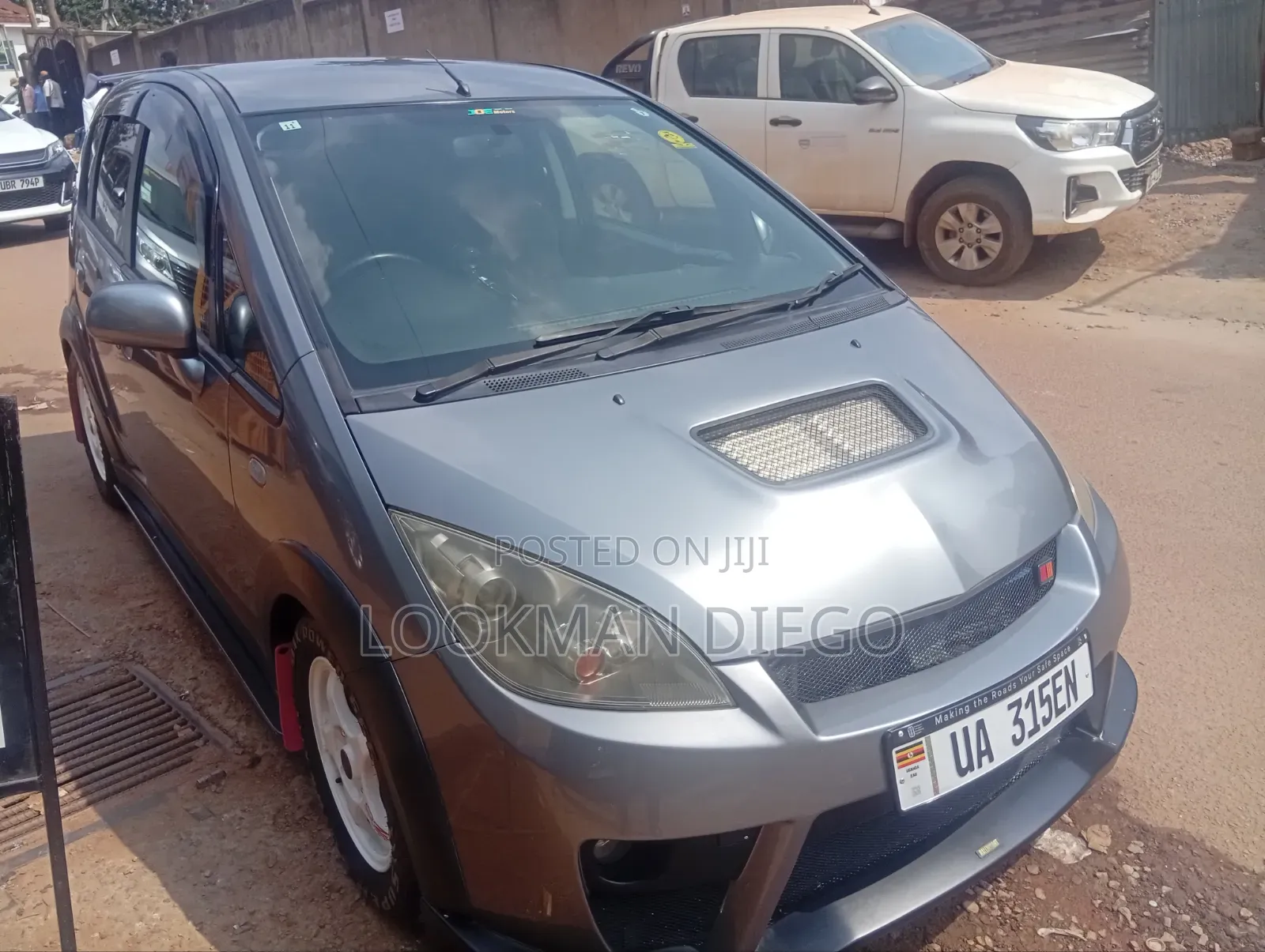 Mitsubishi Colt 2011 Silver