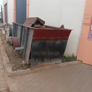 12. Commercial Stone Grader Machine –