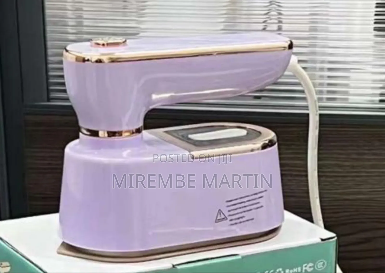 Rotating Travel Steam Iron