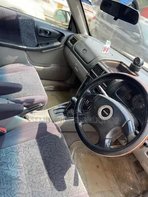 Subaru Forester 2000 Gold