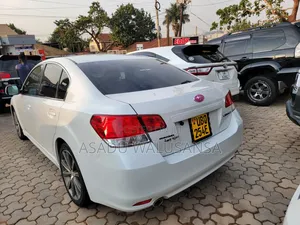 Subaru Legacy 2015 White