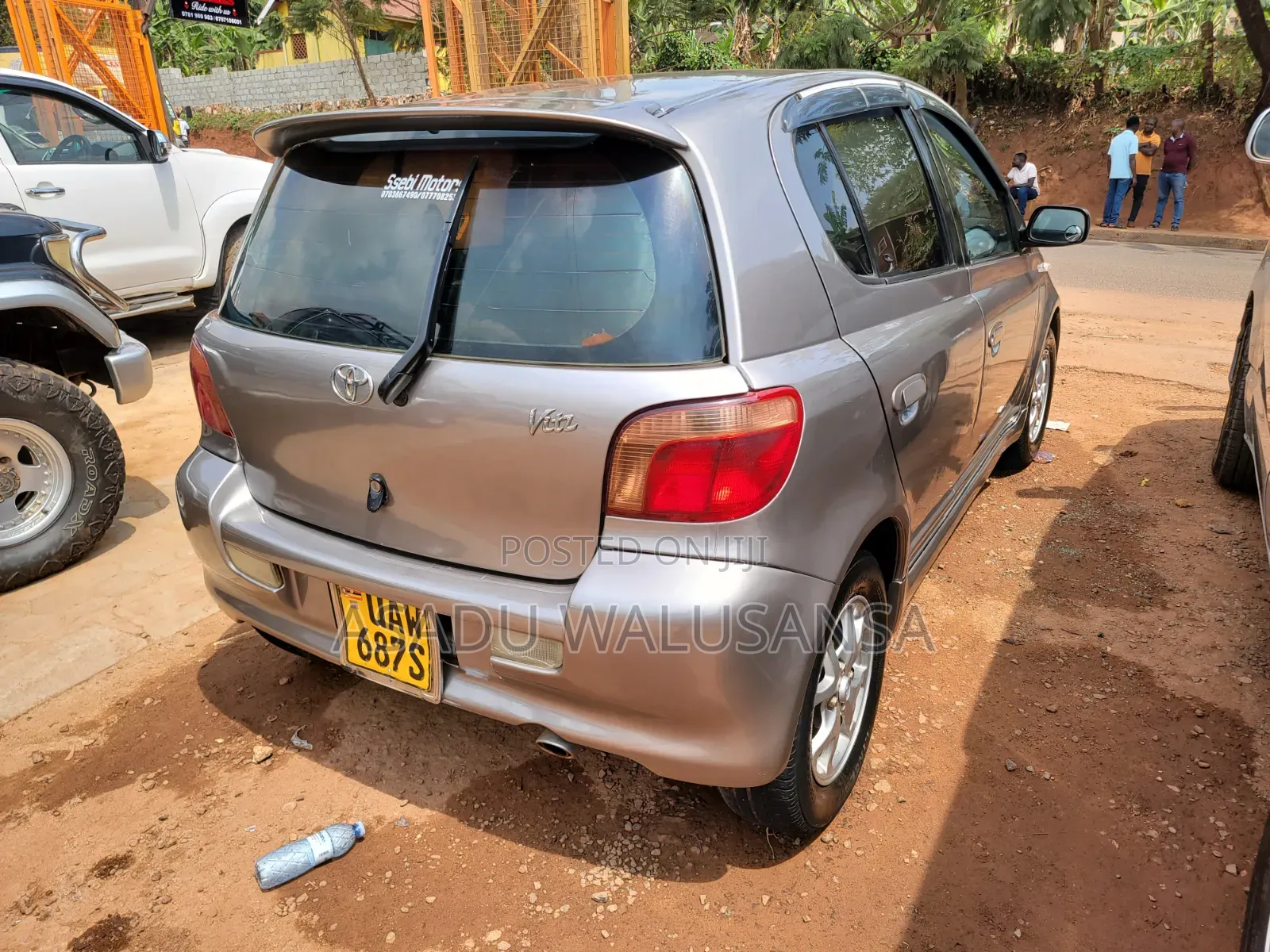 Toyota Vitz 2003 Silver