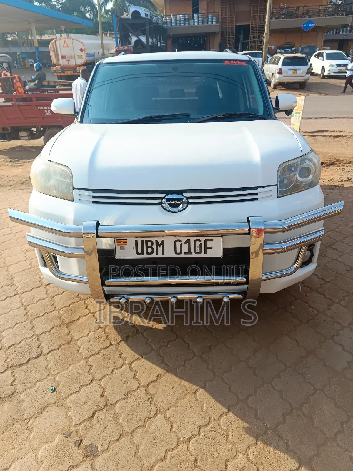 Toyota Corolla Rumion 2013 White