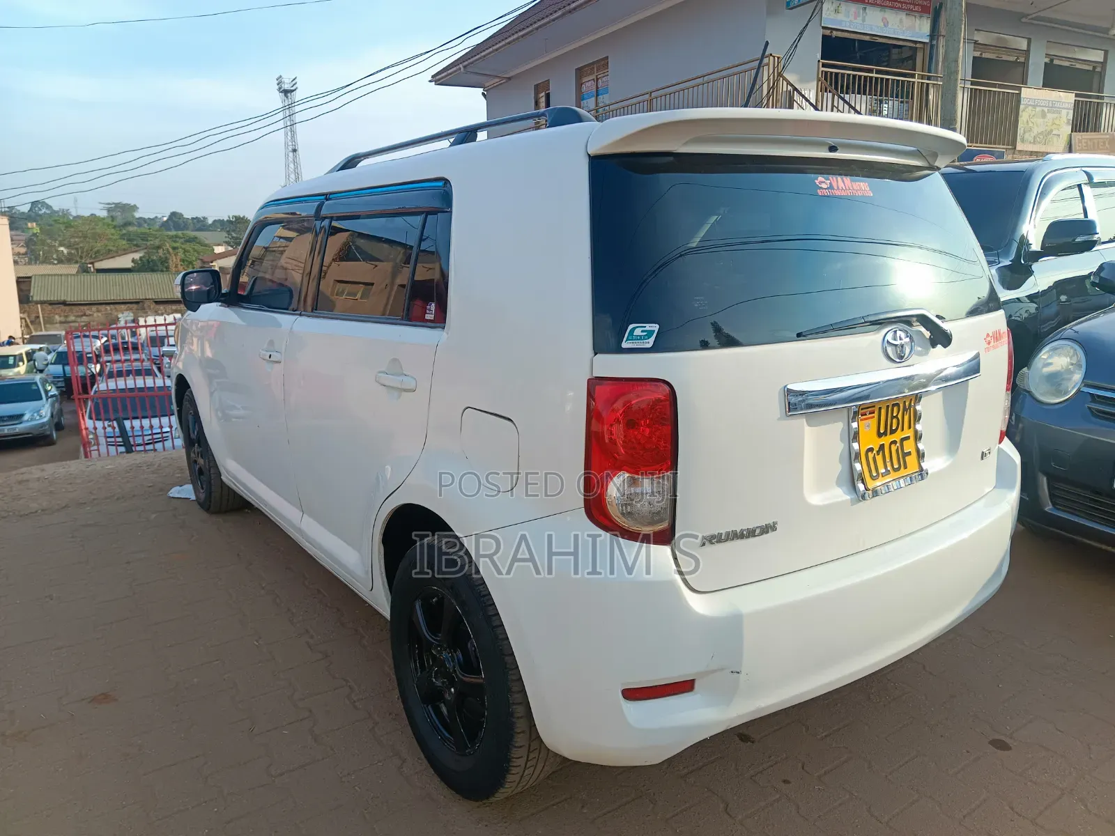 Toyota Corolla Rumion 2013 White
