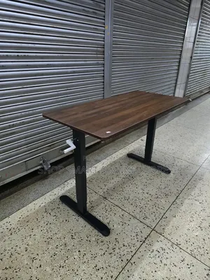 Adjustable Manual Table for Laptop, Computer