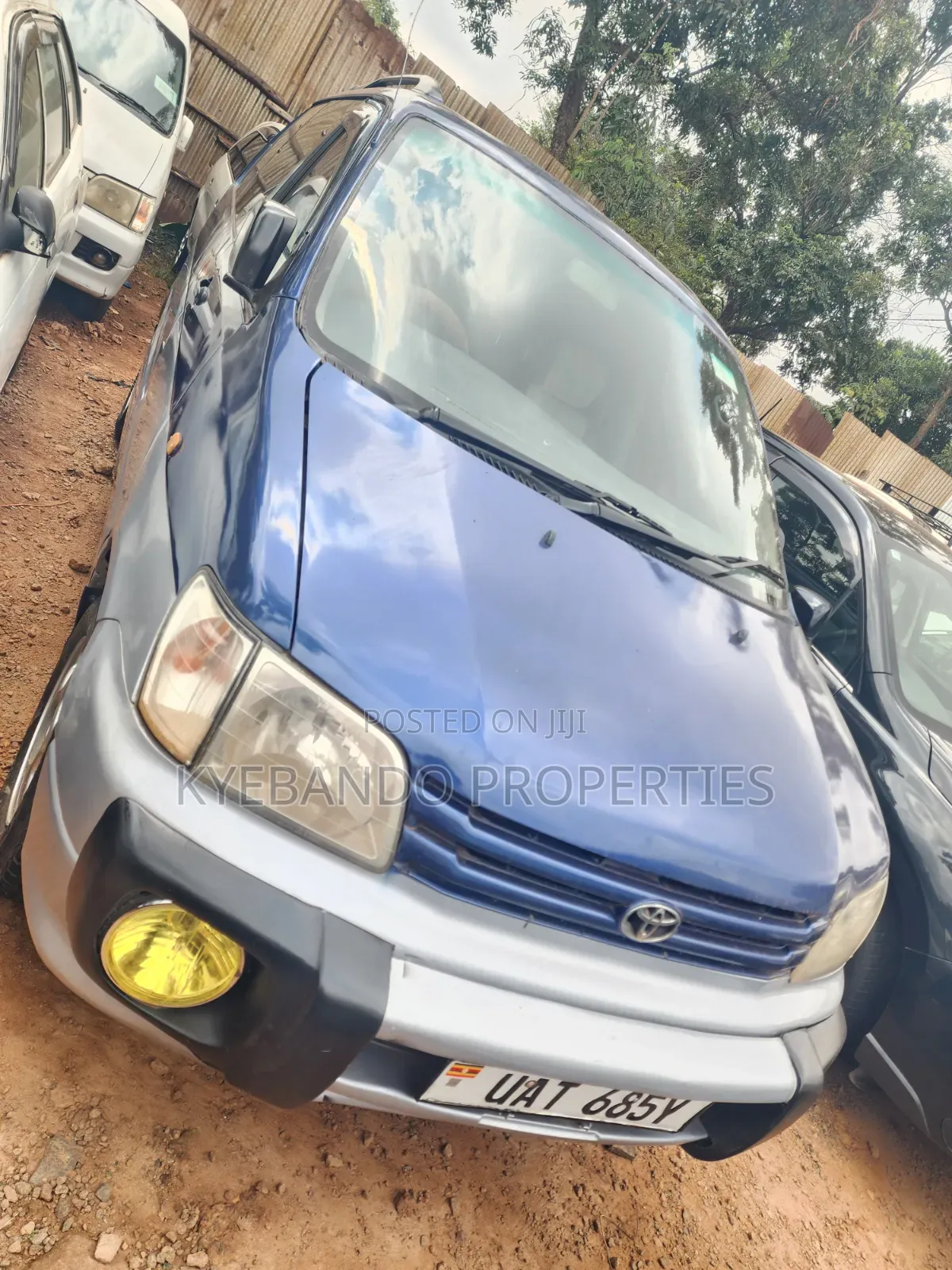 Toyota Noah 2001 Blue