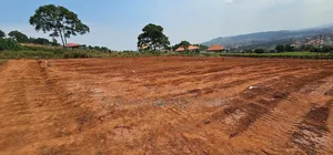Akhright New Estate With Plots to Equivalent 100ftx50ft With Title