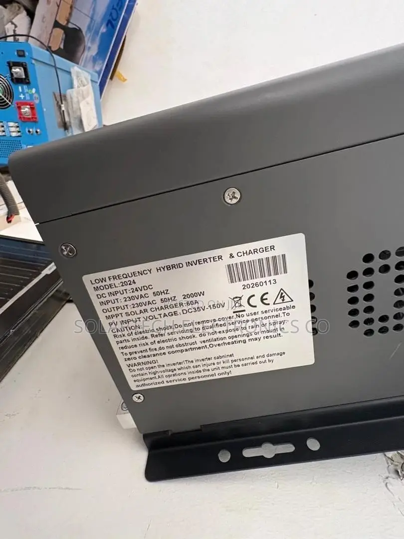 2KW Low Frequency Hybrid Solar Inverter 35–150V DC PV Input Range
