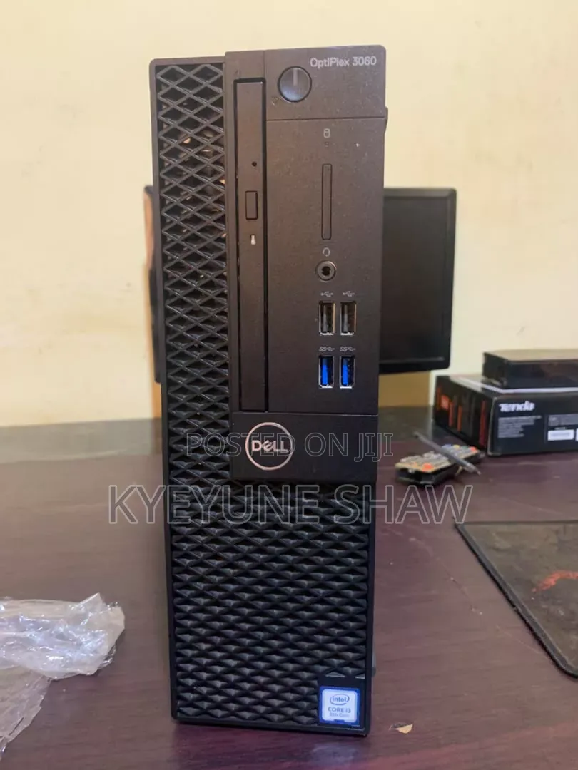 Desktop Computer Dell OptiPlex 3060 4GB Intel Core i3 HDD 500GB