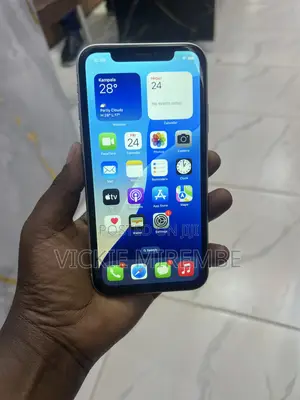 Apple iPhone XR 128 GB White