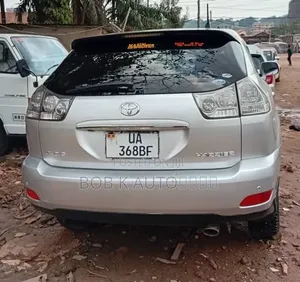 Toyota Harrier 2009 Silver