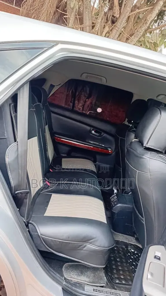 Toyota Harrier 2009 Silver