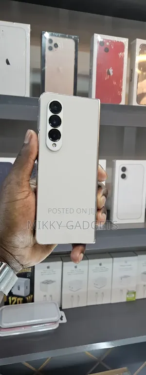 Samsung Galaxy Z Fold4 512 GB Gold