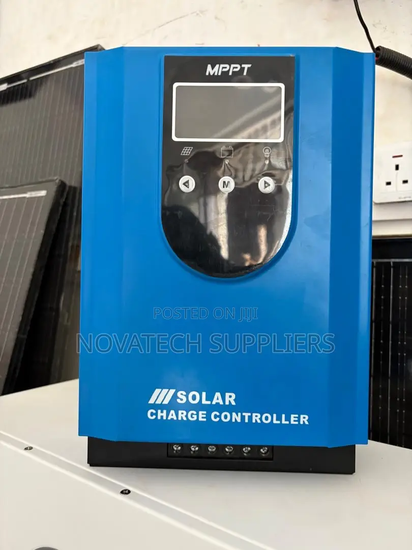 Professional 100A MPPT Solar Charging Controller 150V DC