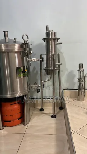 Steam Distillation for Essential Oils Hydrosol Machine