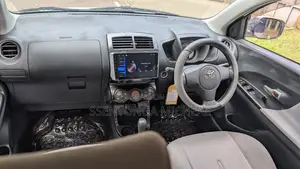 Toyota IST 2010 White