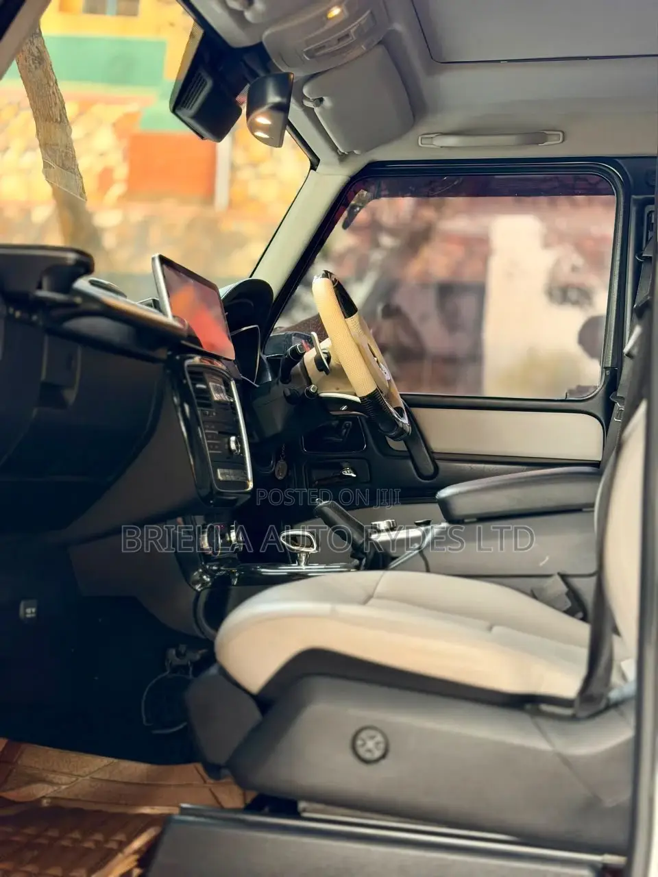 Mercedes-Benz G-Class 2018 White