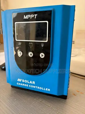 Premium 40A MPPT Solar Controller With LCD Display 520W Max PV Power