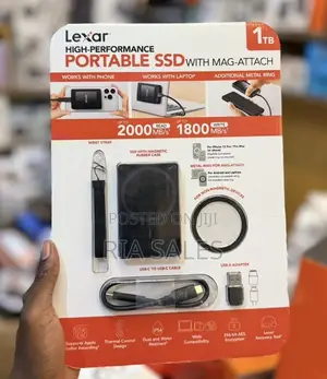 Lexar 1TB SL500 Portable SSD, Magnetic Set