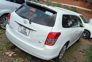 Toyota Corolla Fielder 2011 White