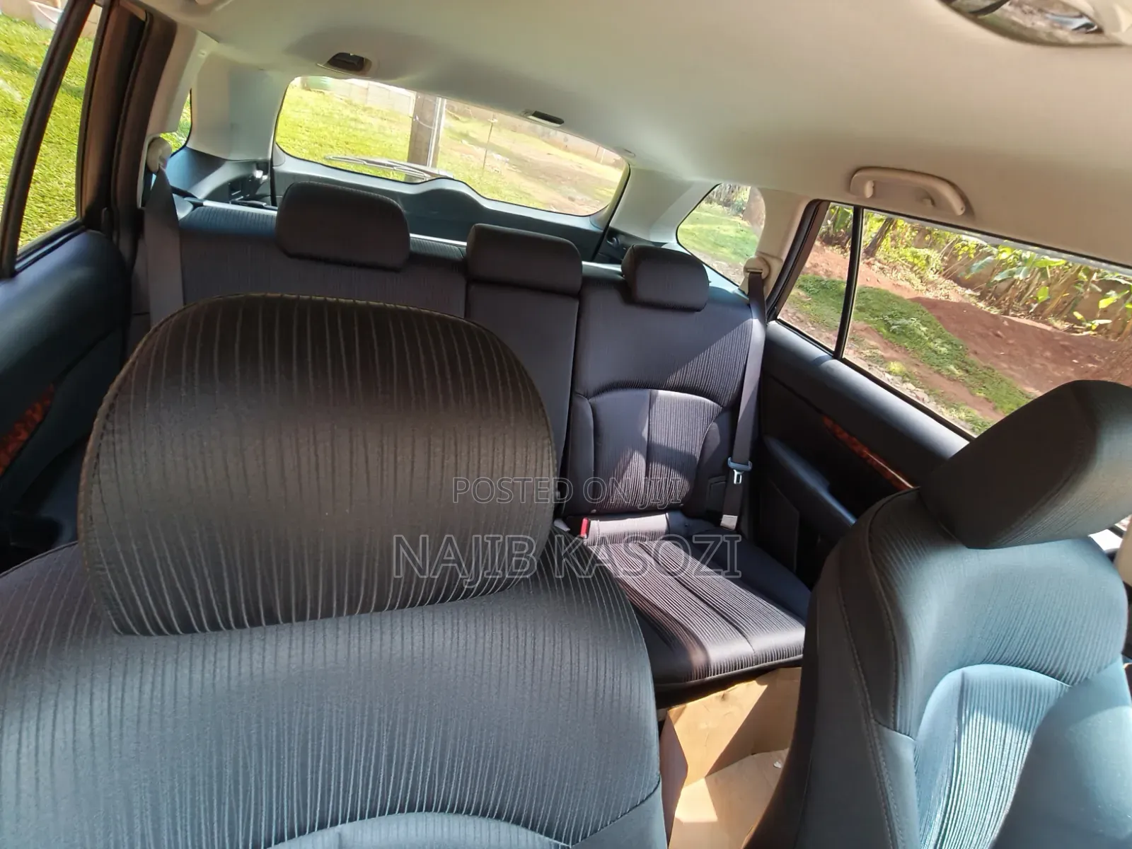 Subaru Legacy 2011 Blue