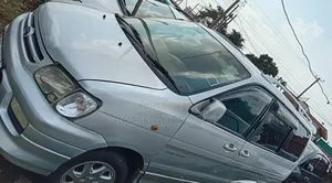 Toyota Noah 2001 Silver