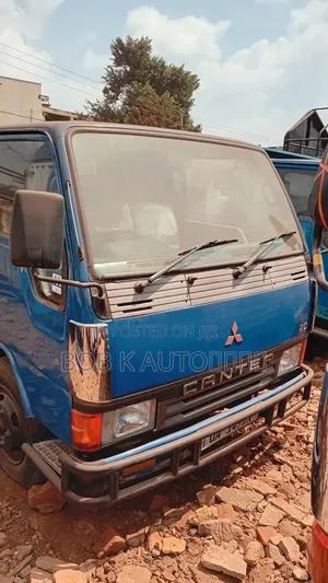 Mitsubishi Canter
