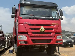 Sino Truck Red 2022