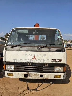 Fuso Fighter Mignon Crane Truck