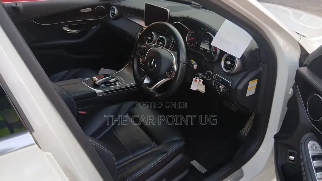 Mercedes-Benz C200 2016 Pearl